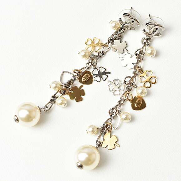 CHANEL Gold Pearl Love Earrings - Picture 2 of 8